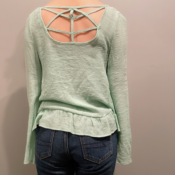 Green BOHO floral top M - Picture 2 of 4